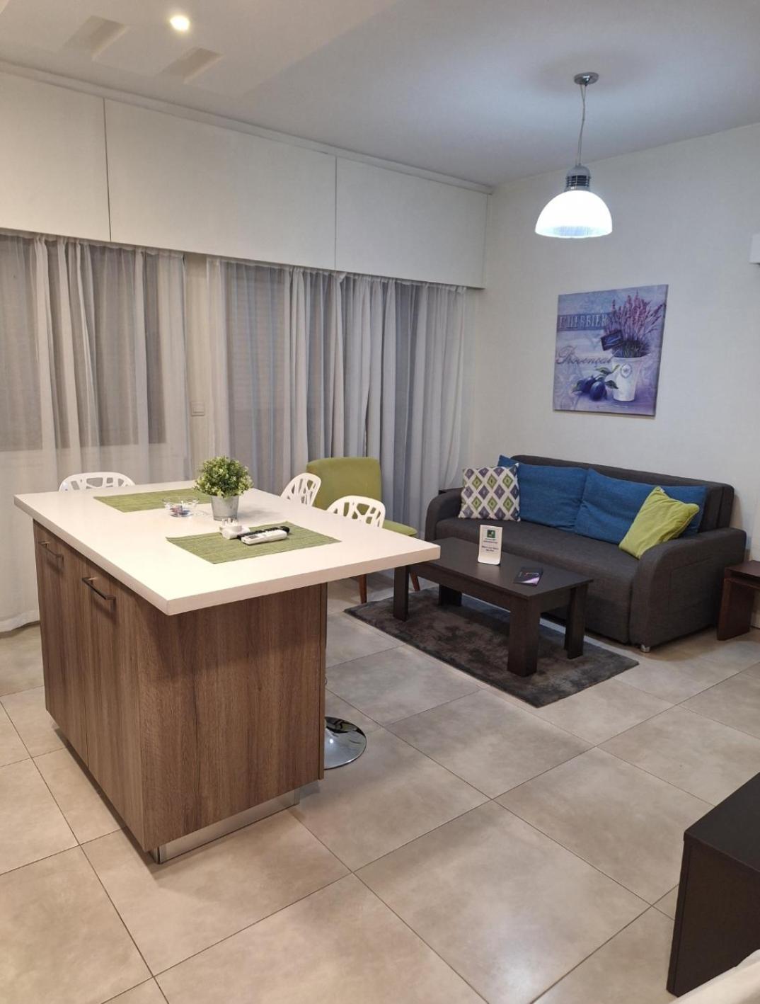 By The Way Apartment Larnaca Bagian luar foto